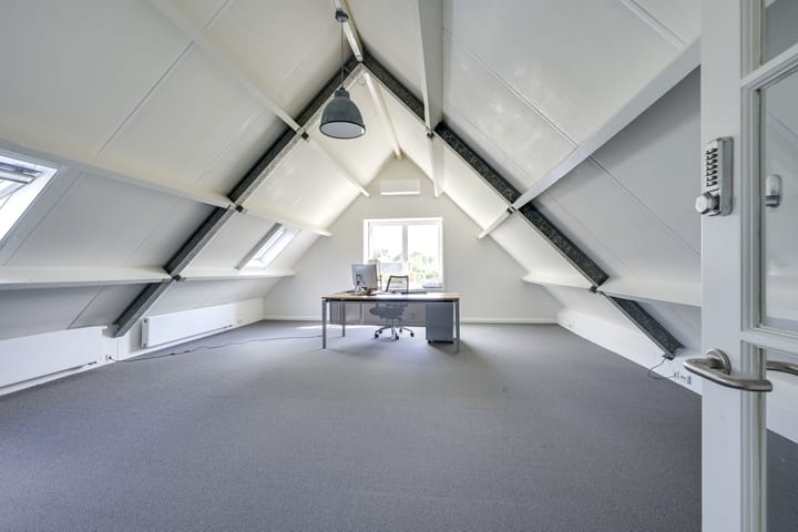 Foto 92 van Teckop 9