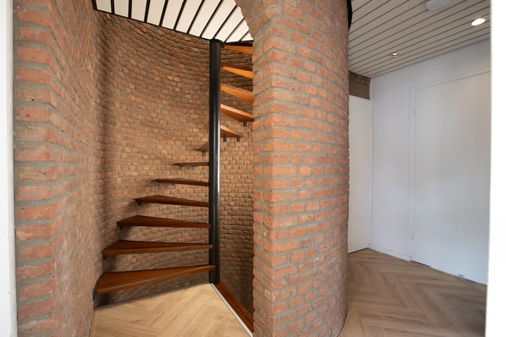 Foto 19 van Mesweg 8