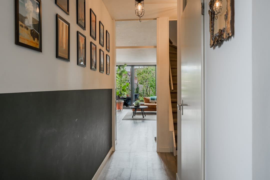 Foto 2 van van Meeuwenstraat 8