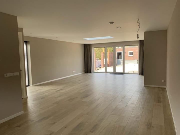 Photo 2 of Hoofdstraat 25-B