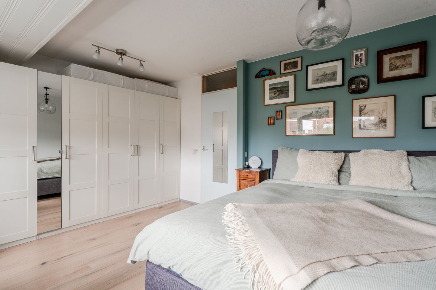 Foto 29 van van Meeuwenstraat 8