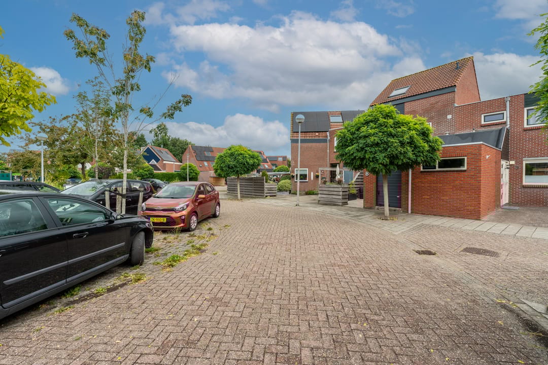 Foto 43 van van Meeuwenstraat 8