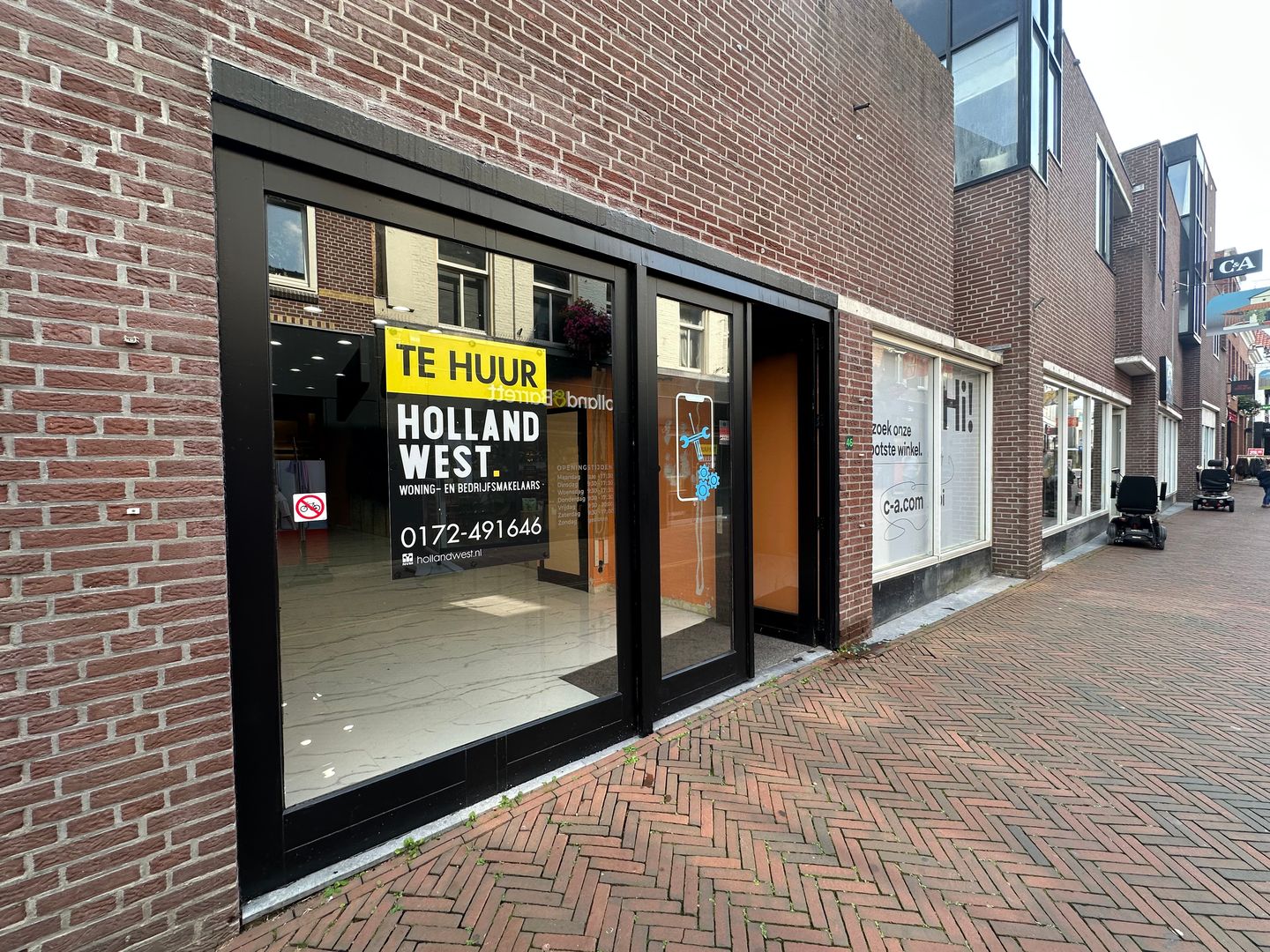Bekijk foto 2 van Van Mandersloostraat 46