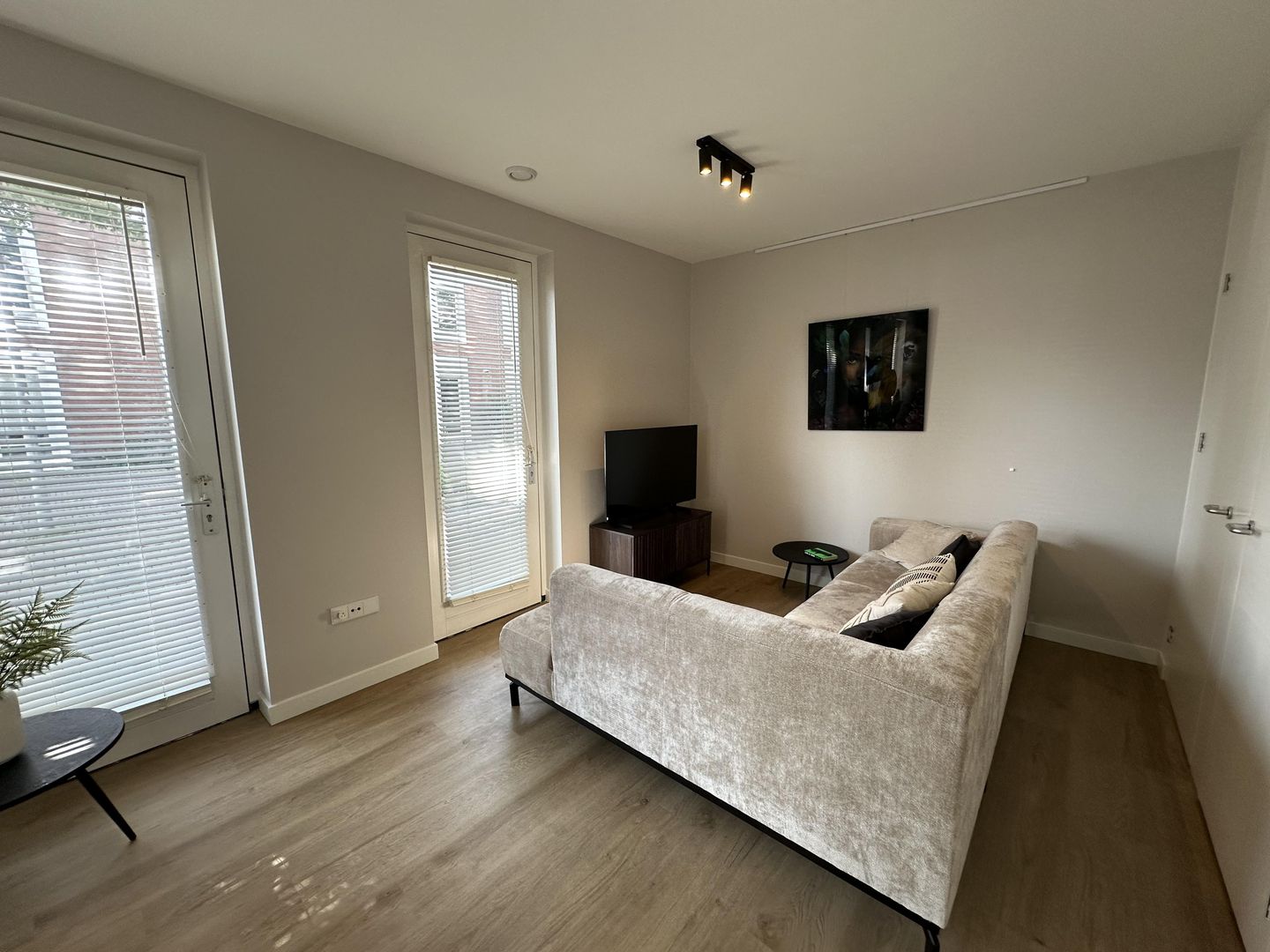 Foto 10 van Maashaven N.z. 471