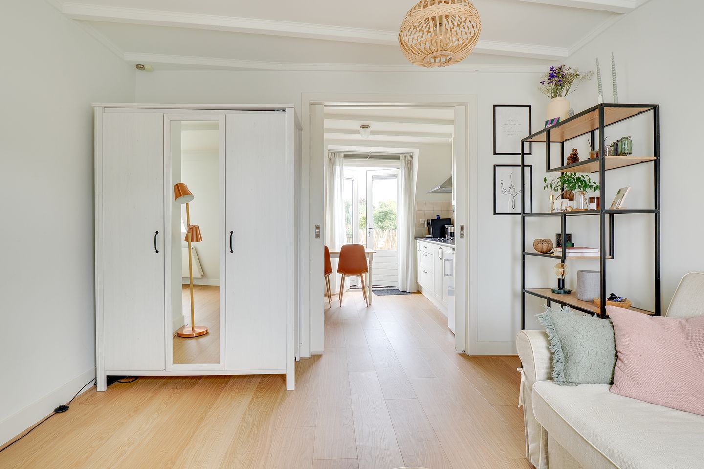 Photo 10 of Lange Jansstraat 22-C