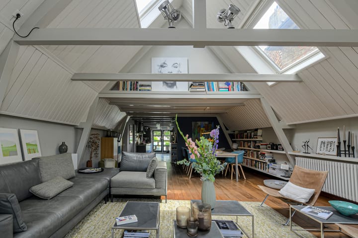 Photo 34 of Voorstraat 61