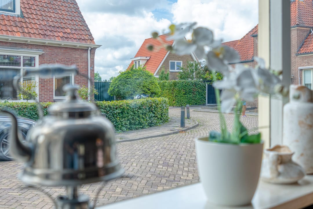 Photo 8 of Dillenburgstraat 9