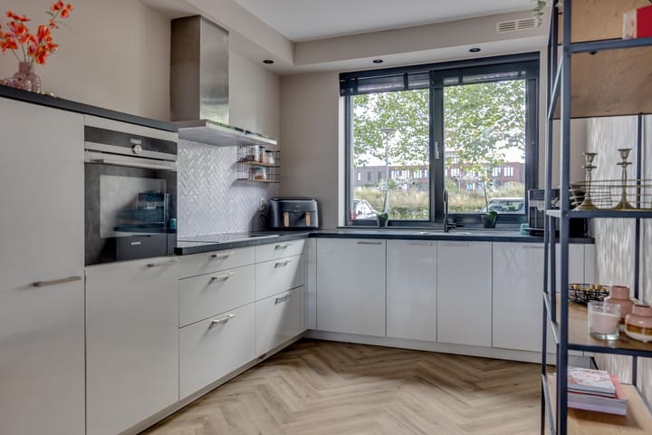 Foto 21 van Valeriaanweg 127