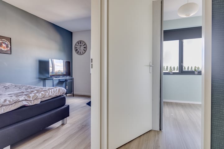 Foto 24 van Valeriaanweg 127