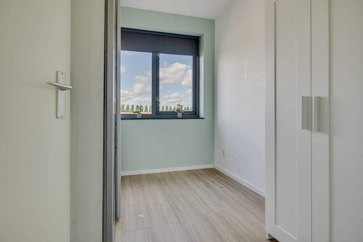 Foto 25 van Valeriaanweg 127