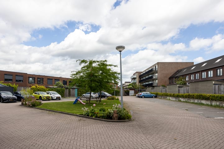 Foto 40 van Valeriaanweg 127