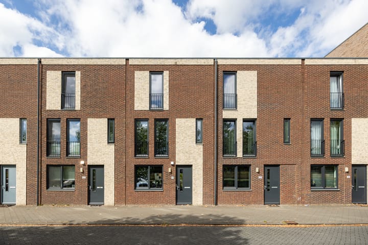 Foto 42 van Valeriaanweg 127