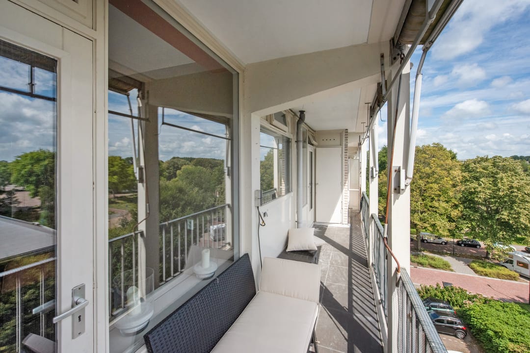 Photo 16 of Burgemeester Caan van Necklaan 211