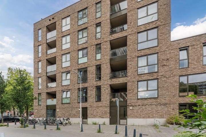 Photo 2 of Loosduinseweg 79