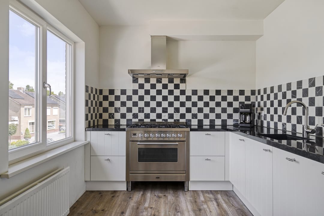 Foto 41 van Burg Herckenrathlaan 37