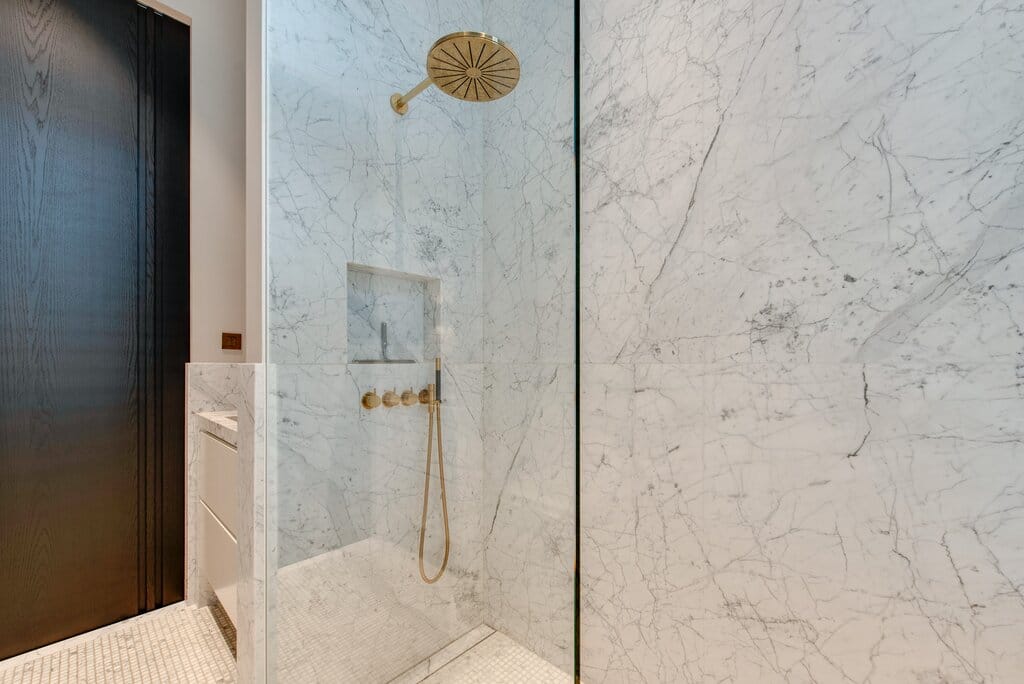 Foto 32 van Van Eeghenstraat 184