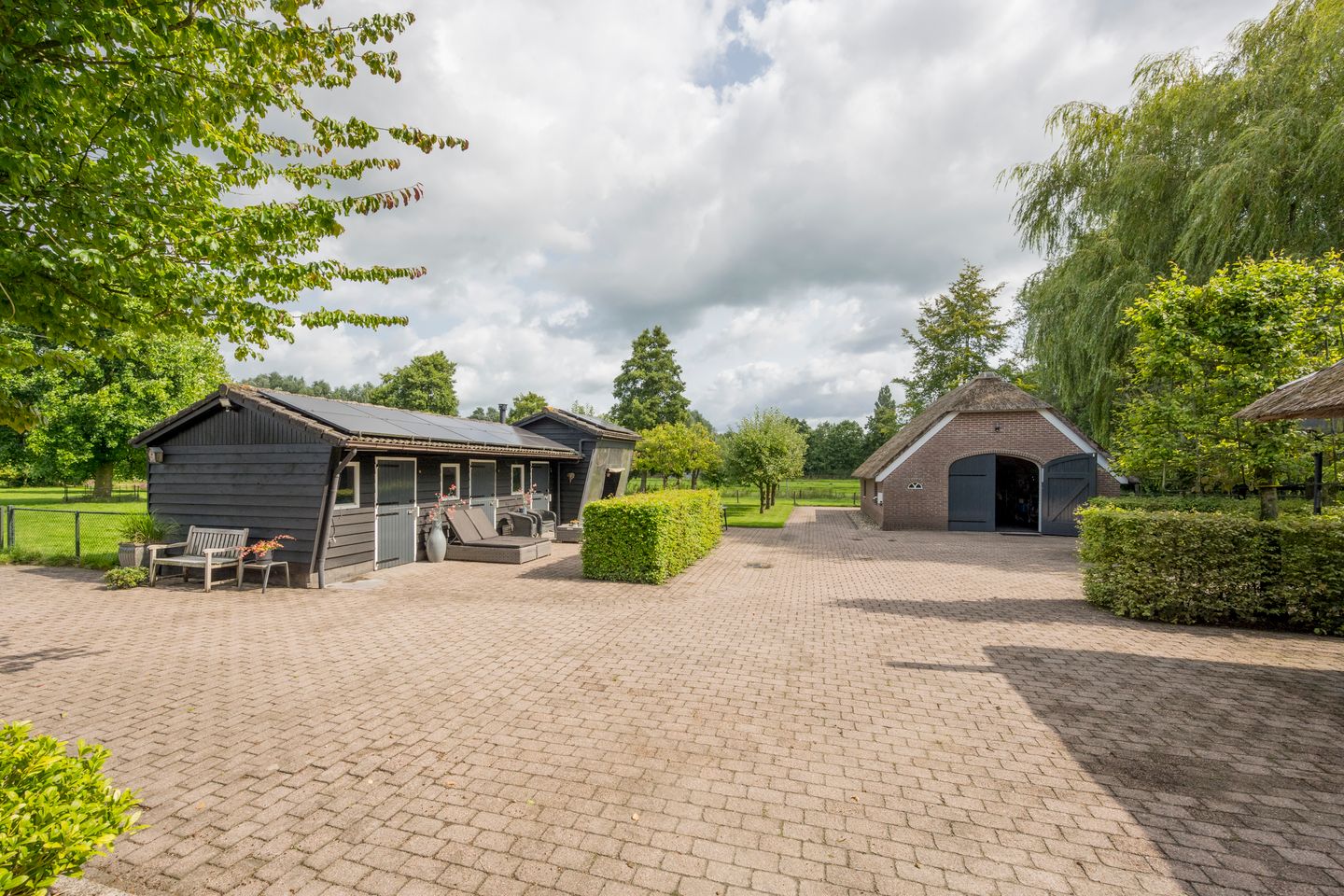 Photo 35 of Damweg 8