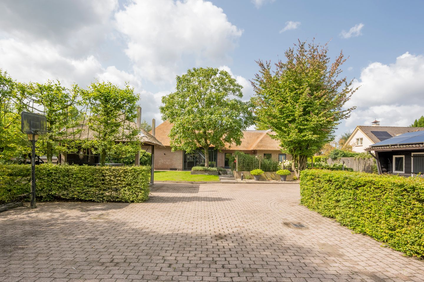 Photo 50 of Damweg 8