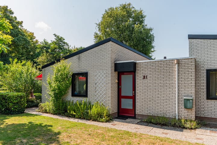 Foto 7 van Eikenlaan 21.