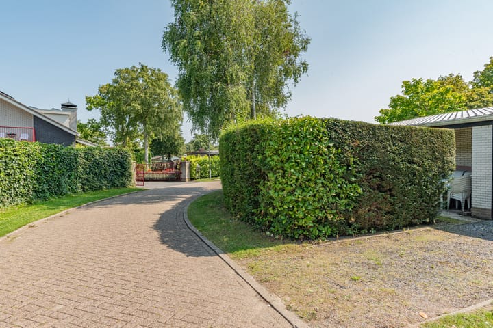 Foto 34 van Eikenlaan 21.