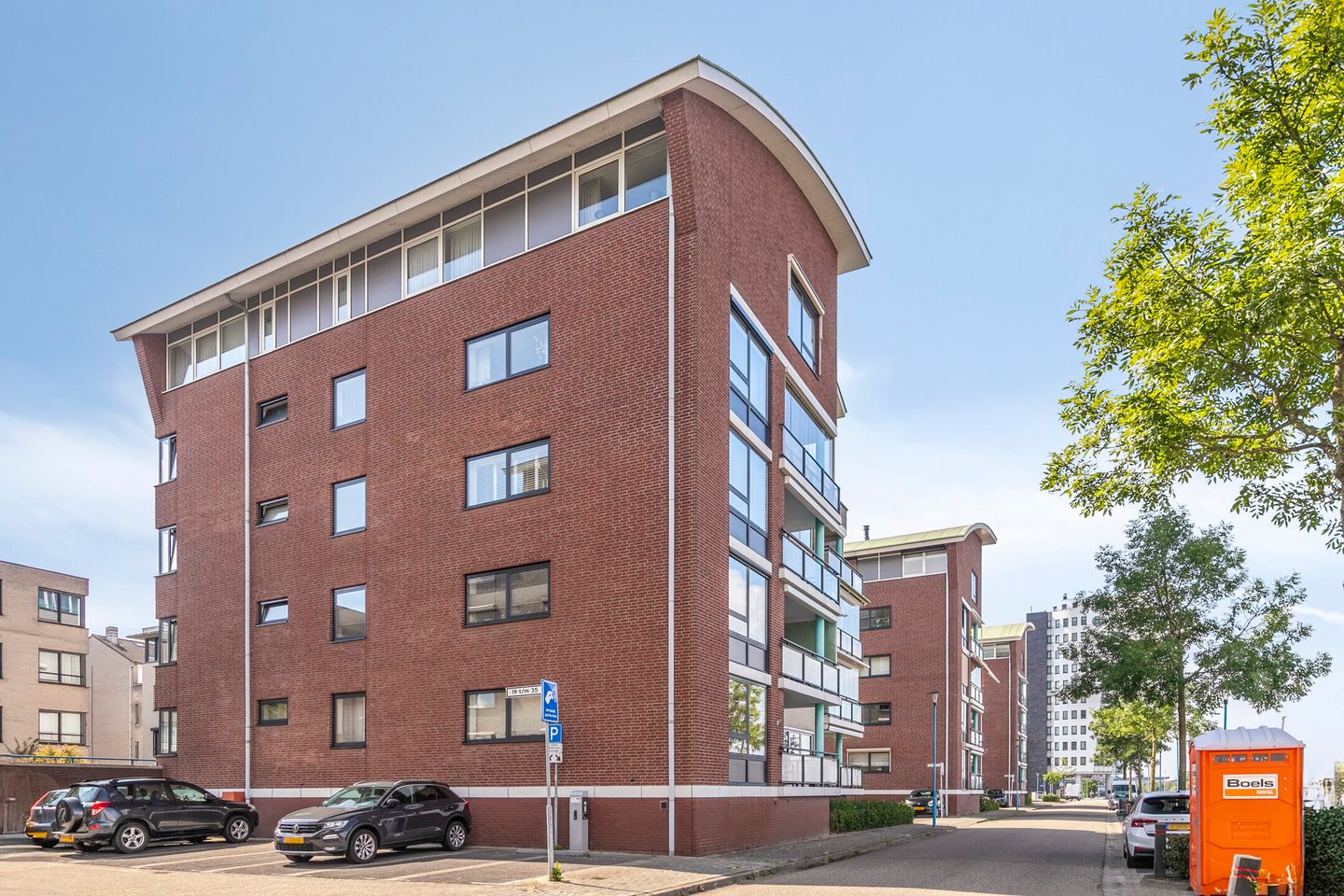 Photo 5 of Maasboulevard 53