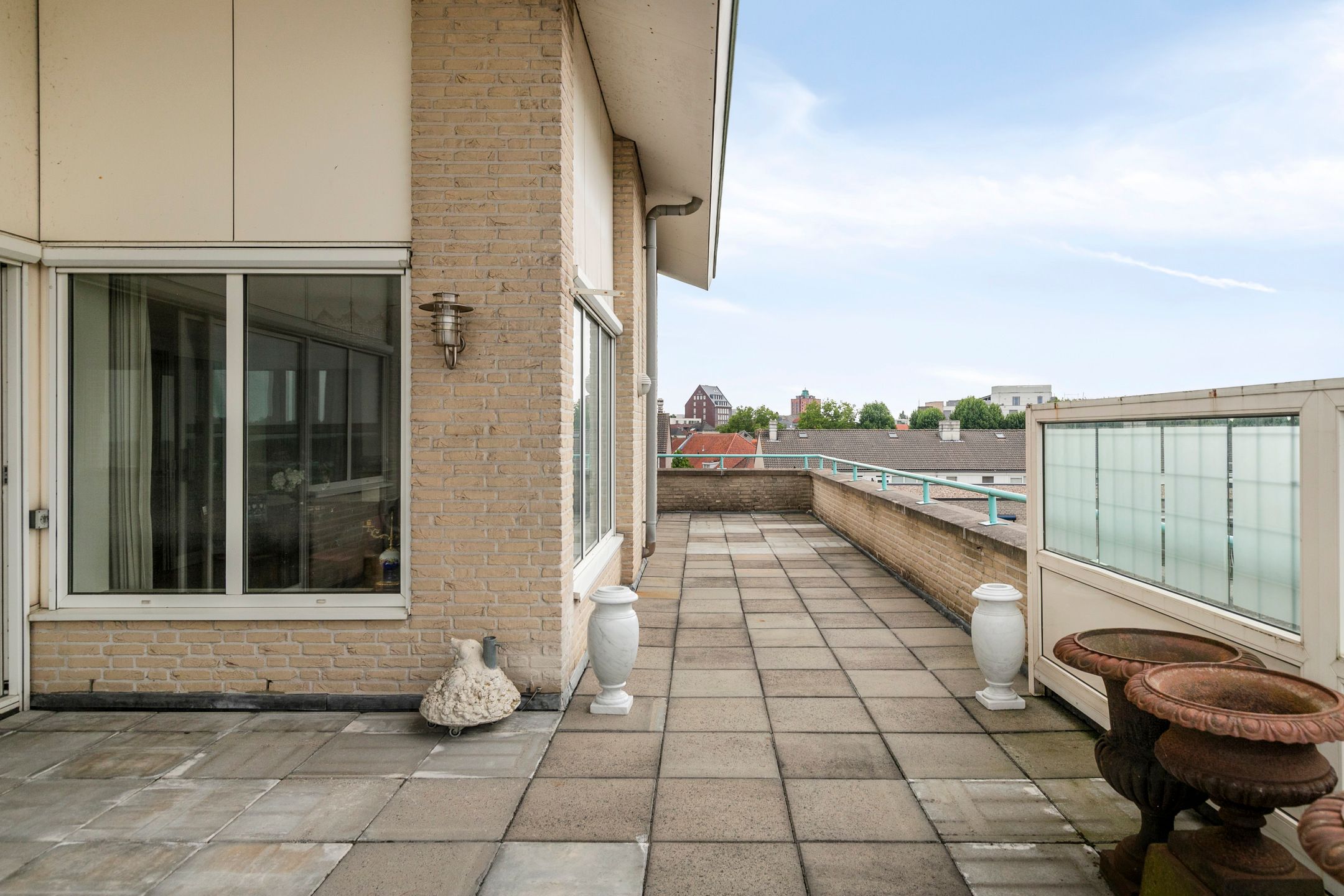 Photo 42 of Maasboulevard 53