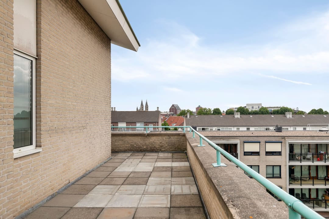 Photo 43 of Maasboulevard 53