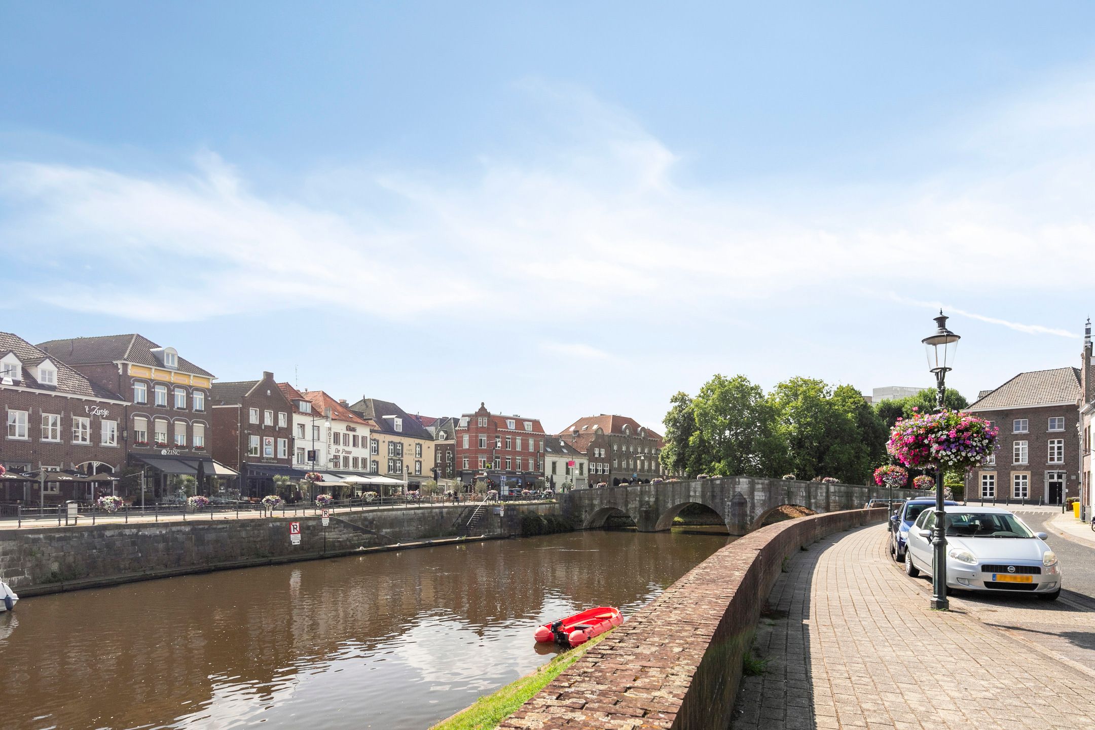 Photo 60 of Maasboulevard 53