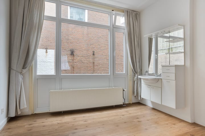 Photo 8 of Harstenhoekweg 89