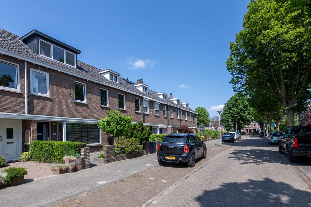 Foto 43 van Deken Botsstraat 9