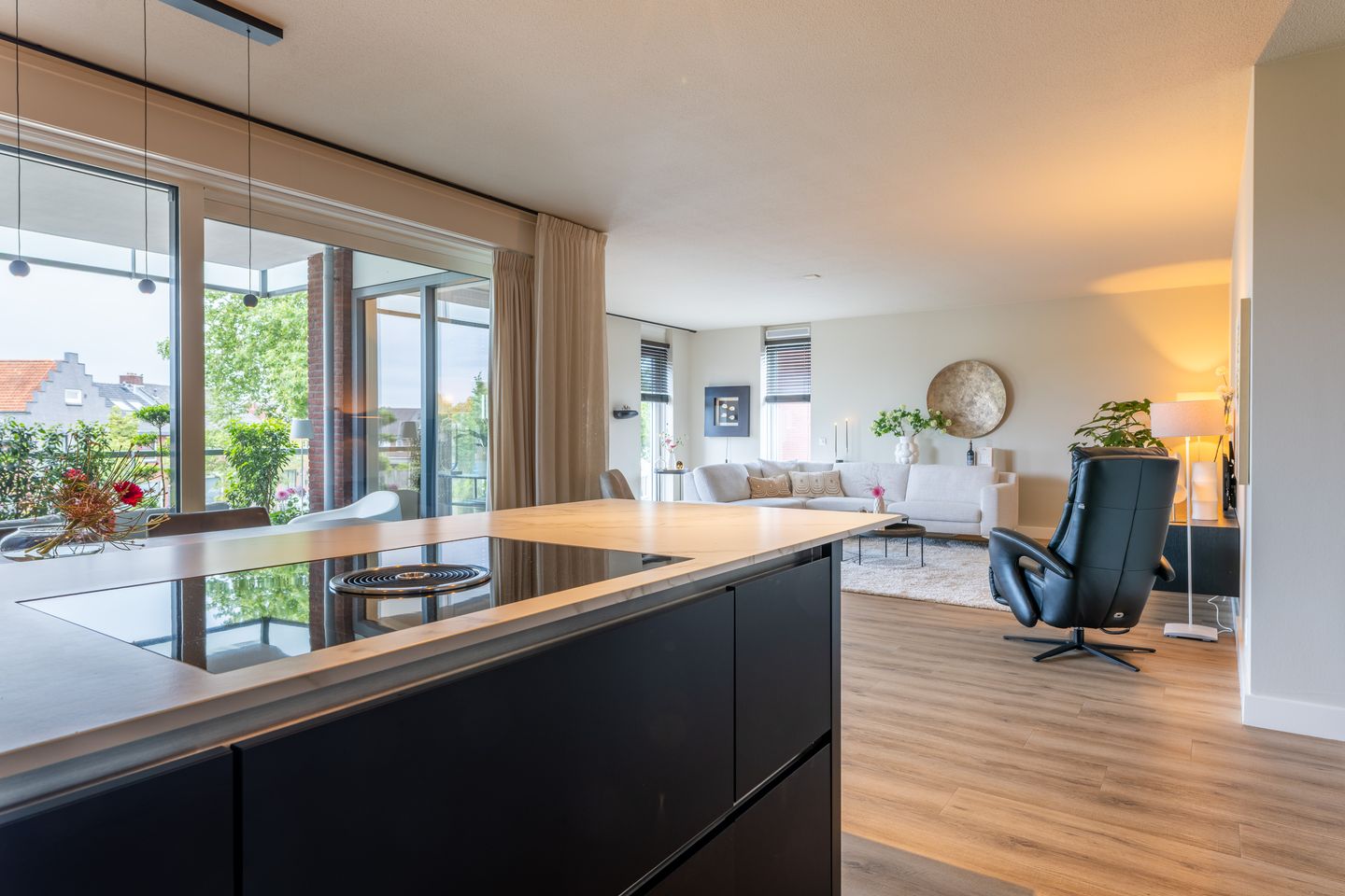 Foto 25 van Buizerdhof 8