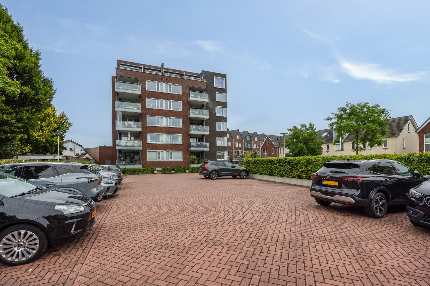 Foto 40 van Buizerdhof 8