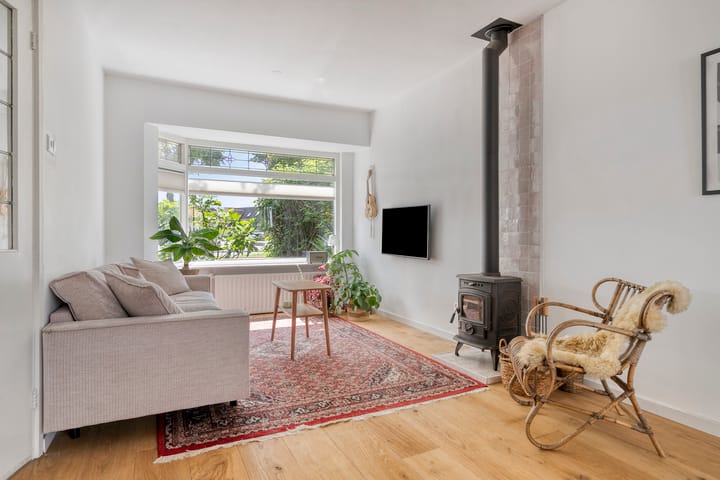 Photo 6 of Lunetstraat 34