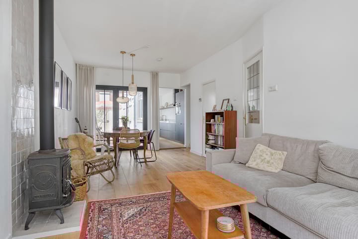 Photo 7 of Lunetstraat 34