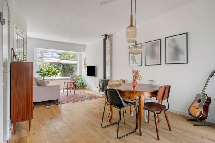 Photo 8 of Lunetstraat 34