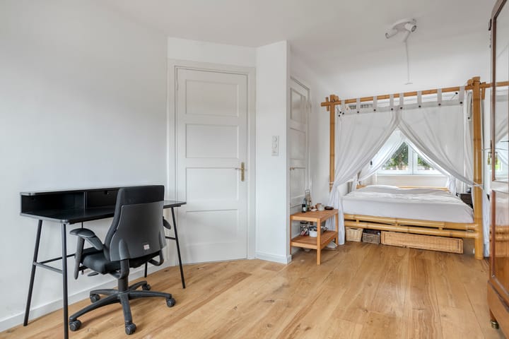 Photo 16 of Lunetstraat 34