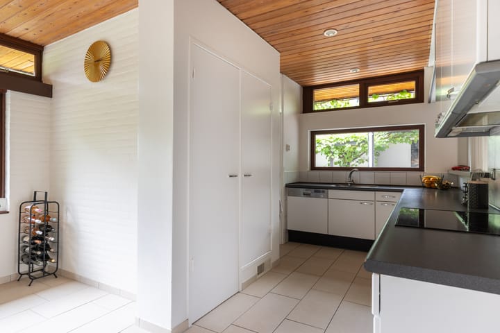 Photo 22 of Juliana van Stolberglaan 10