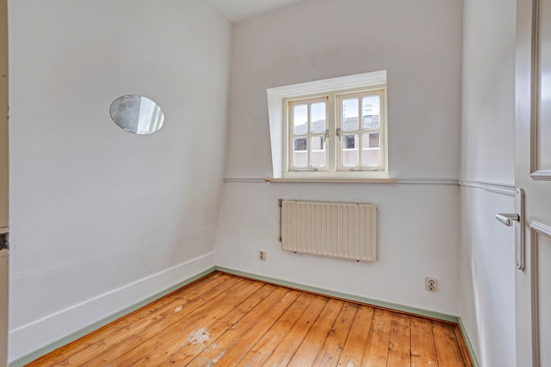 Photo 32 of Berghemseweg 78