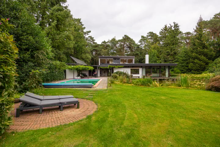 Photo 57 of Juliana van Stolberglaan 10