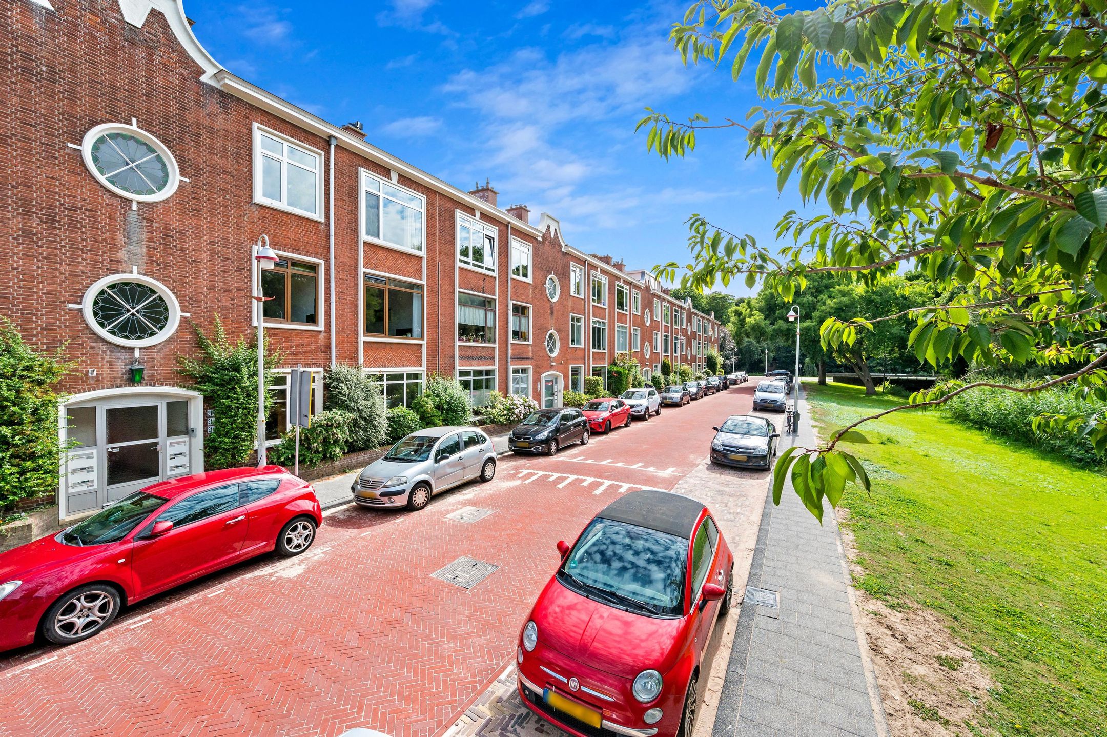 Foto 27 van Aronskelkweg 216