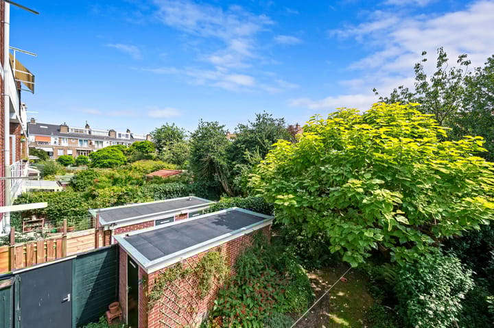 Foto 21 van Aronskelkweg 216