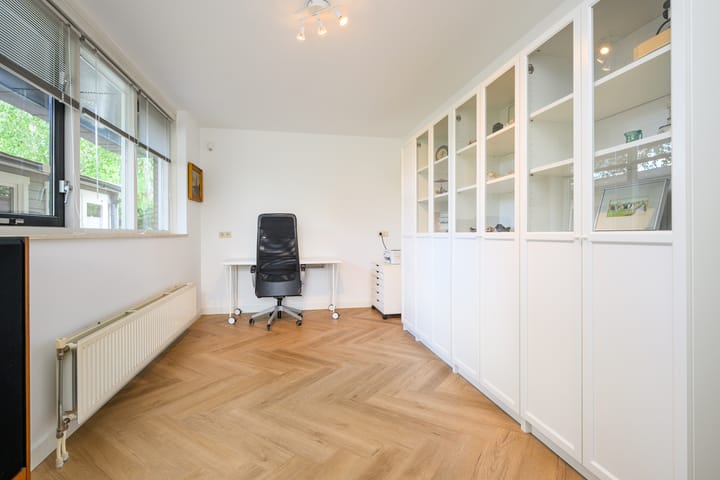 Photo 8 of Bert Haanstrahof 13