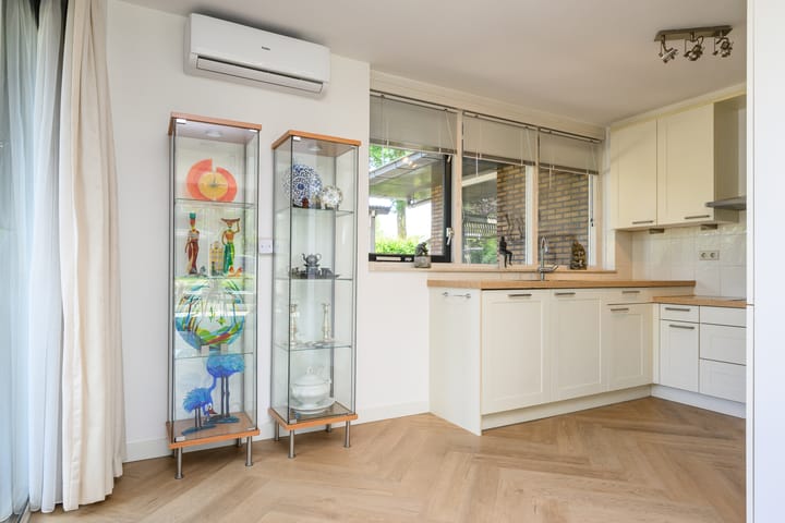 Photo 9 of Bert Haanstrahof 13