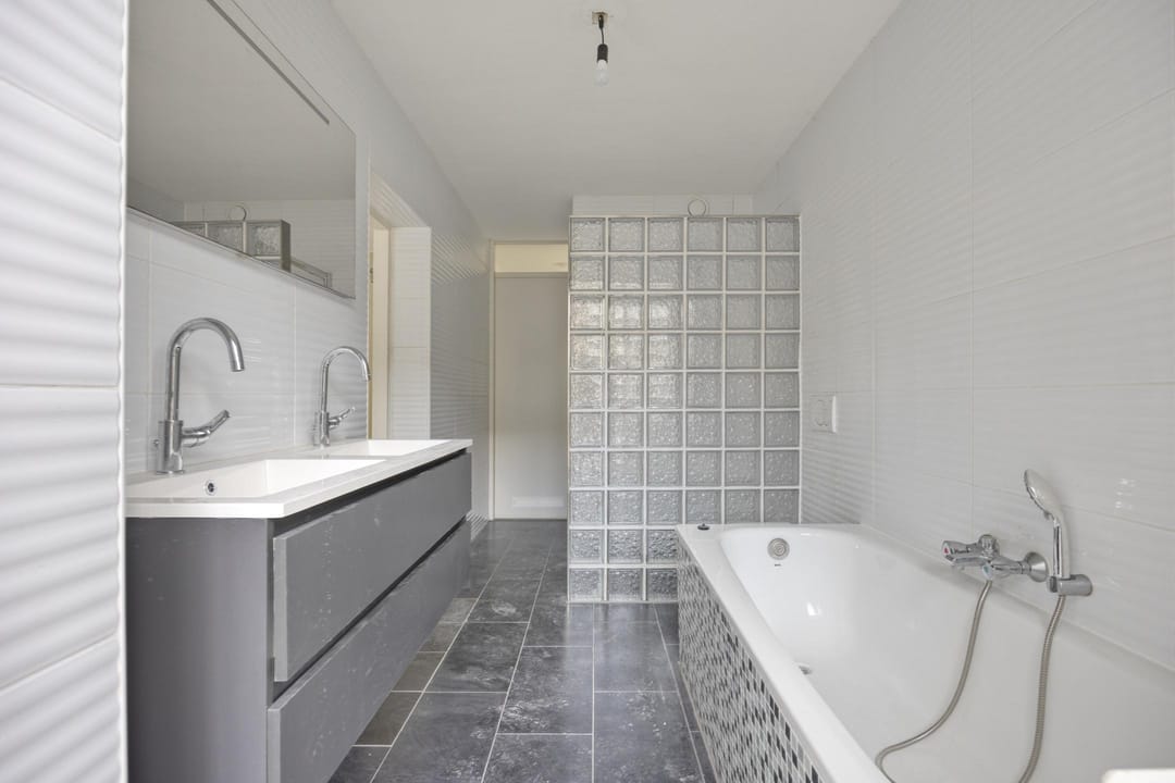 Foto 17 van Beeningerstraat 17-A