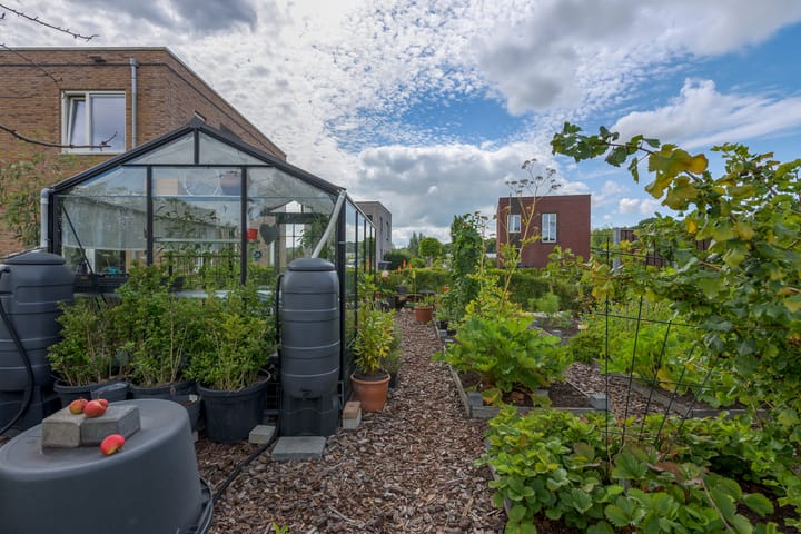 Photo 45 of Isaac Newtonstraat 17