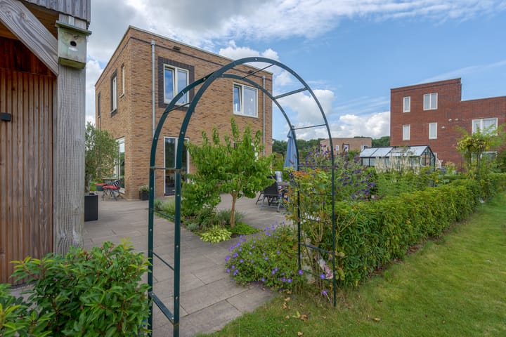 Photo 53 of Isaac Newtonstraat 17