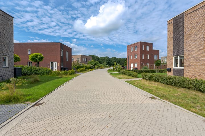 Photo 57 of Isaac Newtonstraat 17