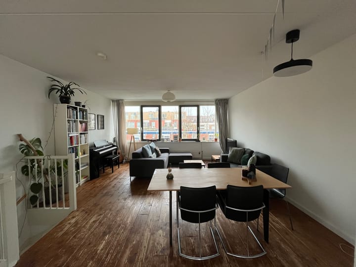 Photo 14 of Reinwardtstraat 73-A