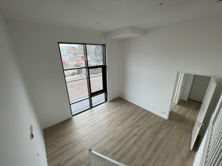 Photo 10 of Van Leeuwenhoekpark 68