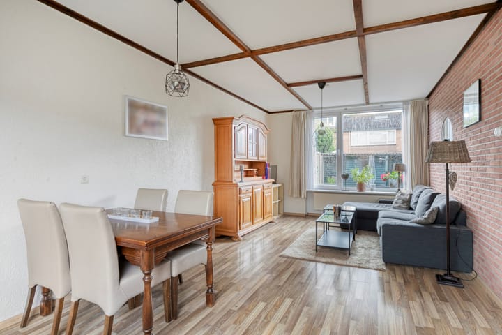 Foto 2 van Schutlaan 6